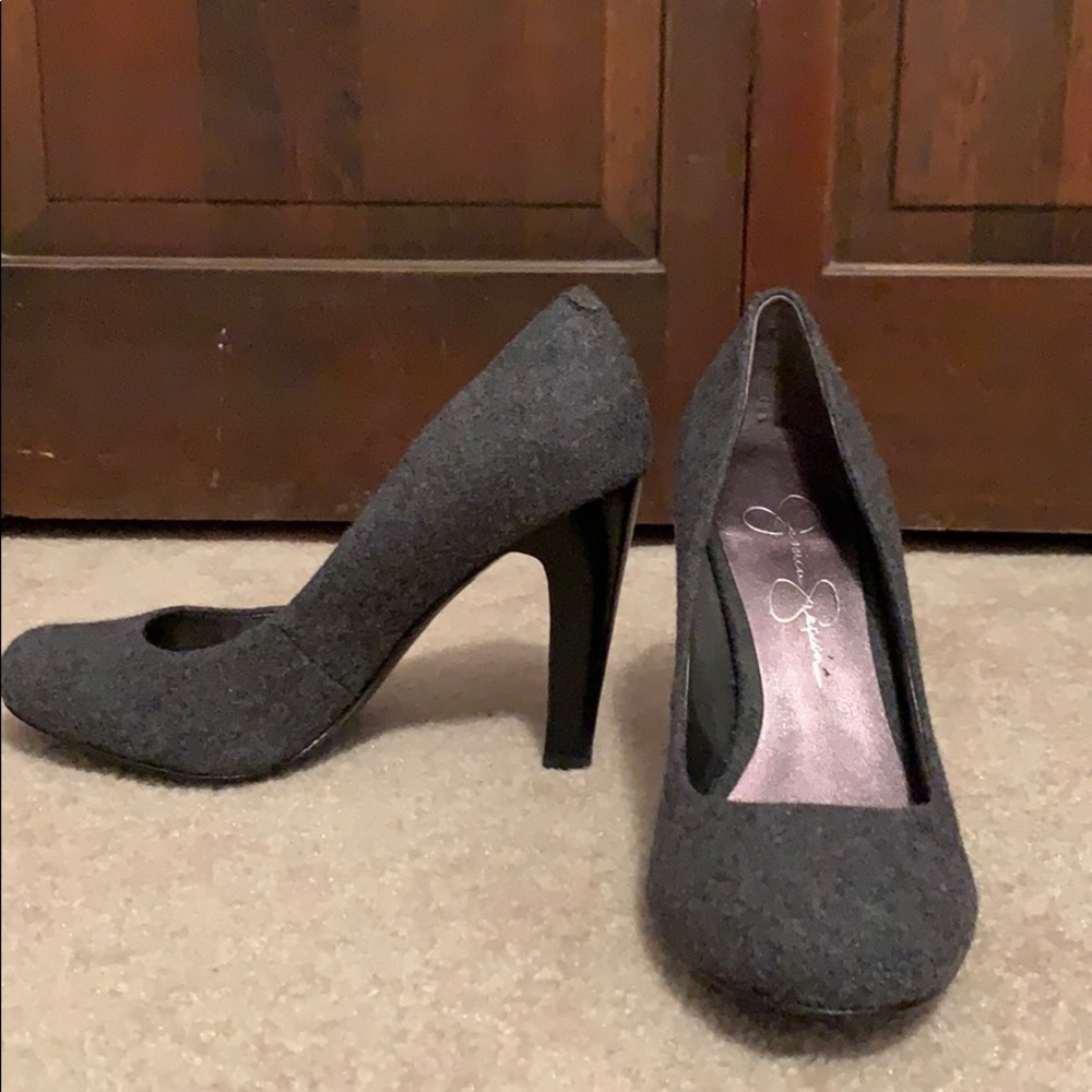 Jessica Simpson Gray Heels